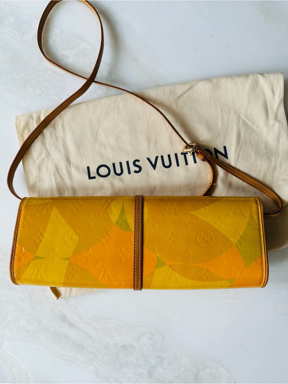 Louis Vuitton Vintage Monogram Vernis Fleurs Pochette - Picture 3 of 13